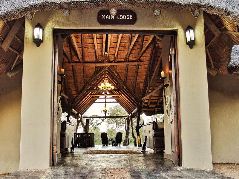 Kambaku River Sands Hotel Hoedspruit Exterior photo